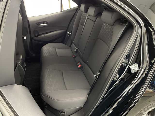 トヨタ カローラ スポーツ ハイブリッドG Z 宮崎県 2025(令7)年 0.7万km プレシャスブラックパール ワンオーナー/Toyota Safety Sense/〇プリクラッシュセーフティ/〇レーンディパーチャーアラート/〇ブラインドスポットモニター/〇リアクロストラフィックアラート/〇パーキングサポートブレーキ/〇ロードサインアシスト/〇安心降車アシスト/〇プロアクティブドライビングアシスト/〇レーダークルーズコントロール/〇オートマチックハイビーム/〇クリアランスソナー/〇発進遅れ告知/純正10.5インチナビ/フルセグTV/バックカメラ/シートヒーター/LEDヘッドライト/ビルトインETC2.0/純正18インチAW/スマートキー×2/保証書/取扱説明書