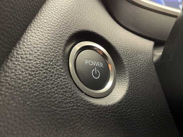 トヨタ カローラ スポーツ ハイブリッドG Z 宮崎県 2025(令7)年 0.7万km プレシャスブラックパール ワンオーナー/Toyota Safety Sense/〇プリクラッシュセーフティ/〇レーンディパーチャーアラート/〇ブラインドスポットモニター/〇リアクロストラフィックアラート/〇パーキングサポートブレーキ/〇ロードサインアシスト/〇安心降車アシスト/〇プロアクティブドライビングアシスト/〇レーダークルーズコントロール/〇オートマチックハイビーム/〇クリアランスソナー/〇発進遅れ告知/純正10.5インチナビ/フルセグTV/バックカメラ/シートヒーター/LEDヘッドライト/ビルトインETC2.0/純正18インチAW/スマートキー×2/保証書/取扱説明書