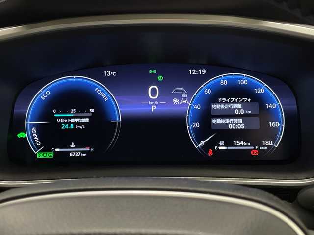 トヨタ カローラ スポーツ ハイブリッドG Z 宮崎県 2025(令7)年 0.7万km プレシャスブラックパール ワンオーナー/Toyota Safety Sense/〇プリクラッシュセーフティ/〇レーンディパーチャーアラート/〇ブラインドスポットモニター/〇リアクロストラフィックアラート/〇パーキングサポートブレーキ/〇ロードサインアシスト/〇安心降車アシスト/〇プロアクティブドライビングアシスト/〇レーダークルーズコントロール/〇オートマチックハイビーム/〇クリアランスソナー/〇発進遅れ告知/純正10.5インチナビ/フルセグTV/バックカメラ/シートヒーター/LEDヘッドライト/ビルトインETC2.0/純正18インチAW/スマートキー×2/保証書/取扱説明書