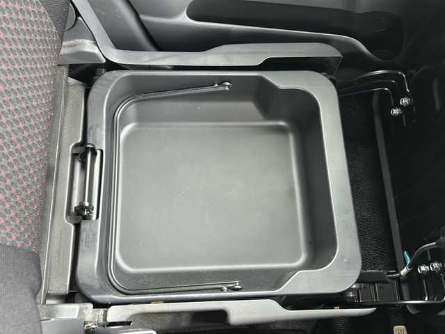 スズキ スペーシア 秋田県 2015(平27)年 8.7万km ブルーイッシュブラックパール3 社外SDナビ/社外CD、DVD、BT、TV/両側パワースライドア/バックカメラ/純正15インチAW/スペアキー/４WD