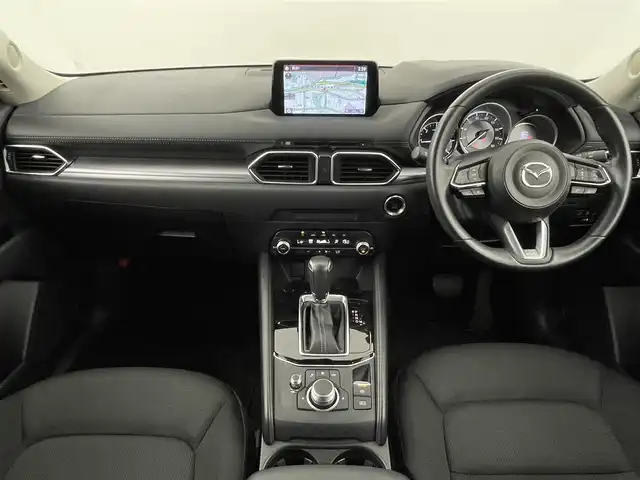 マツダ ＣＸ－５ XD スマートエディション 福岡県 2020(令2)年 1.8万km スノーフレイクホワイトパールマイカ 後席モニター　/純正ナビ（ＢＴ，フルセグＴＶ）　/全方位カメラ　/ＥＴＣ　/前後ドラレコ　/ＡＣＣ　/コーナーセンサー　/スマート・シティ・ブレーキ・サポート　/レーンキープ　/ＢＳＭ　/純正１７インチＡＷ　/ＬＥＤライト