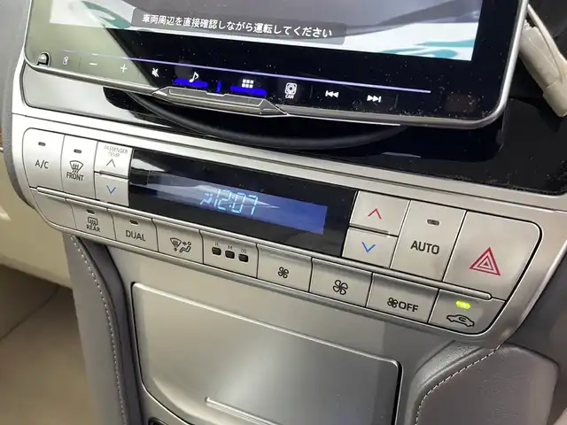 車両画像22