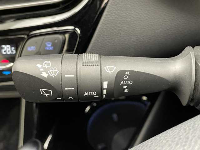トヨタ Ｃ－ＨＲ G 愛媛県 2020(令2)年 7.9万km ブラックマイカ 純正8型ディスプレイナビ　地デジTV　ミラキャスト対応　全方位カメラ　モデリスタエアロ　ＥＴＣ　ドラレコ　ハーフレザー　ＬＥＤヘッドライト　フォグランプ　オートハイビーム　ＢＳＭ　衝突軽減　電子パーキング　ＵＳＢポート　追従クルコン　車線逸脱　コーナーセンサー　禁煙車