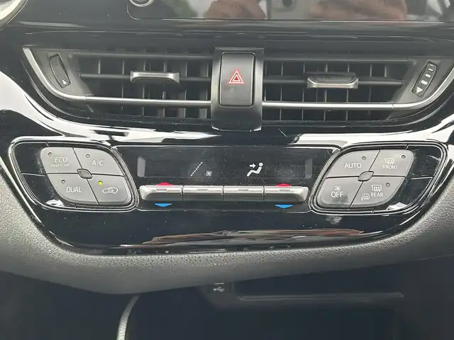 トヨタ Ｃ－ＨＲ G 愛媛県 2020(令2)年 7.9万km ブラックマイカ モデリスタエアロ/純正ナビ/Bluetooth/フルセグTV/純正フロアマット/純正アルミホイール/ビルトインETC/前方ドラレコ/全方位カメラ/コーナーセンサー/ハーフレザーシート/スマートキー/スペアキー/LED/オートライト/オートマチックハイビーム