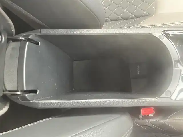 トヨタ Ｃ－ＨＲ G 愛媛県 2020(令2)年 7.9万km ブラックマイカ モデリスタエアロ/純正ナビ/Bluetooth/フルセグTV/純正フロアマット/純正アルミホイール/ビルトインETC/前方ドラレコ/全方位カメラ/コーナーセンサー/ハーフレザーシート/スマートキー/スペアキー/LED/オートライト/オートマチックハイビーム