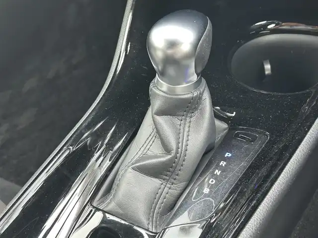 トヨタ Ｃ－ＨＲ G 愛媛県 2020(令2)年 7.9万km ブラックマイカ モデリスタエアロ/純正ナビ/Bluetooth/フルセグTV/純正フロアマット/純正アルミホイール/ビルトインETC/前方ドラレコ/全方位カメラ/コーナーセンサー/ハーフレザーシート/スマートキー/スペアキー/LED/オートライト/オートマチックハイビーム