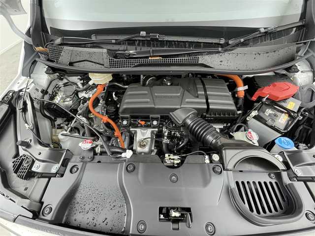 ホンダ ステップワゴン スパーダ eHEV 大分県 2025(令7)年 0.1万km未満 プラチナホワイトパール 純正11.4型ナビ/フルセグ/DVD/Bluetooth/バックカメラ/ホンダセンシング/レーダークルーズコントロール/減速セレクター/オートハイビーム/全列USBチャージャー/前席シートヒーター/パワーバックドア/両側パワースライドドア/オートLEDライト/パドルシフト/スマートキー