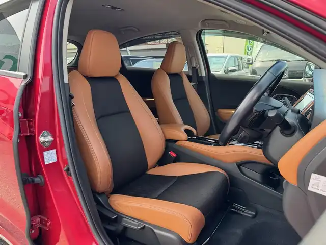 ホンダ ヴェゼル ハイブリッド Z ホンダセンシング 滋賀県 2018(平30)年 5.2万km プレミアムクリスタルレッドM ワンオーナー/純正フルセグナビ/　フルセグ Bluetooth CD DVD FM AM SD/バックカメラ/純正ドライブレコーダー/Honda SENSING/衝突軽減ブレーキ〈CMBS〉/誤発進抑制機能/歩行者事故低減ステアリング/路外逸脱抑制機能/ACC〈アダプティブ・クルーズ・コントロール〉/LKAS〈車線維持支援システム〉/先行車発進お知らせ機能/標識認識機能/コンフォートビューパッケージ/親水/ヒーテッドドアミラー/フロントドア撥水ガラス/熱線入りフロントウインドウ/純正LEDヘッドライト/純正LEDフォグランプ/純正17インチアルミ/運転席＆助手席シートヒーター/ルーフレール/コンビシート/スマートキー×2/プッシュスタート/