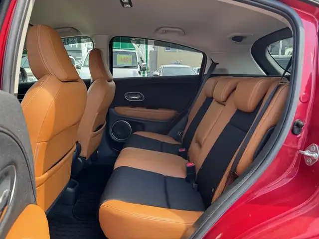ホンダ ヴェゼル ハイブリッド Z ホンダセンシング 滋賀県 2018(平30)年 5.2万km プレミアムクリスタルレッドM ワンオーナー/純正フルセグナビ/　フルセグ Bluetooth CD DVD FM AM SD/バックカメラ/純正ドライブレコーダー/Honda SENSING/衝突軽減ブレーキ〈CMBS〉/誤発進抑制機能/歩行者事故低減ステアリング/路外逸脱抑制機能/ACC〈アダプティブ・クルーズ・コントロール〉/LKAS〈車線維持支援システム〉/先行車発進お知らせ機能/標識認識機能/コンフォートビューパッケージ/親水/ヒーテッドドアミラー/フロントドア撥水ガラス/熱線入りフロントウインドウ/純正LEDヘッドライト/純正LEDフォグランプ/純正17インチアルミ/運転席＆助手席シートヒーター/ルーフレール/コンビシート/スマートキー×2/プッシュスタート/