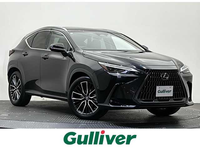 レクサス ＮＸ 350h バージョンL 愛媛県 2022(令4)年 5.7万km グラファイトブラックガラスフレーク ワンオーナー/純正メモリナビ/(AM/FM/Bluetooth/フルセグテレビ)/全方位/バックカメラ/レーダークルーズコントロール/サンルーフ/パワーバックドア/全席シートヒーター/ステアリングヒーター/マークレビンソンサウンド/ヘッドアップディスプレイ/全周囲ドライブレコーダー/デジタルインナーミラー/ワイヤレス充電/パドルシフト/ビルトインETC2.0/EVモード/ウィンカーミラー/プッシュスタート