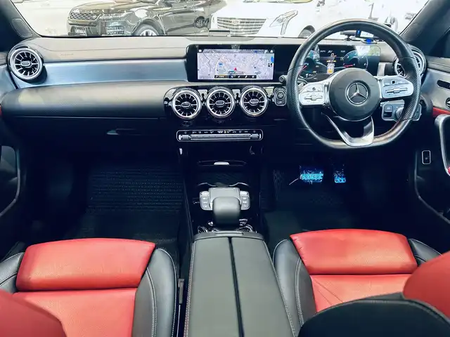 メルセデス・ベンツ ＣＬＡ２００ｄ AMGライン 大阪府 2021(令3)年 4万km ポーラホワイト レザーエクスクルーシブP/レーダーセーフティ/サンルーフ/HUD/赤黒革/メモリ付きパワーシート/シートヒーター/ACC/純正ナビ/TV/360度カメラ/applecarplay/純正18インチAW/LEDヘッドライト/アンビエントライト/ブラインドスポット/ETC/レーダー探知機