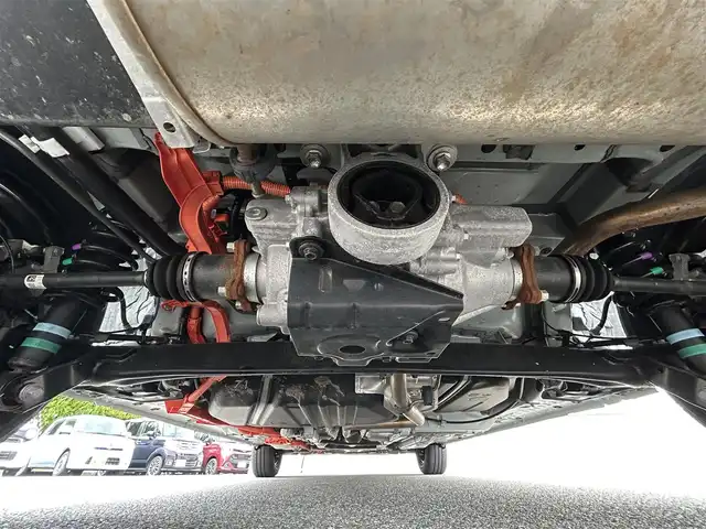 トヨタ シエンタ ハイブリッド G 山形県 2024(令6)年 0.8万km ホワイトパールクリスタルシャイン 純正ディスプレイオーディオ/・フルセグTV/AM/FM//Bluetooth/4WD/プリクラッシュセーフティ/レーンキープアシスト/横滑り防止装置/両側パワースライドドア/バックカメラ/レーダークルーズコントロール/ビルトインETC/USB/プッシュスタート/電動格納ミラー/社外フロアマット/純正ホイールキャップ/LEDヘッドライト/フォグランプ/オートライト/オートハイビーム/スマートキー