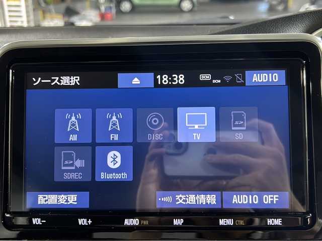 トヨタ シエンタ ハイブリッド G クエロ 沖縄県 2018(平30)年 4.5万km ブラックマイカ/エアーイエロー 2トーン 禁煙車　/県外仕入れ　/７人乗り　/純正ナビ（NSZT-Y68T）/全方位カメラ　/ビルトインＥＴＣ　/前方ドライブレコーダー　/ステアリングスイッチ　/革巻きステアリング　/ハーフレザー　/前席シートヒーター　/衝突軽減ブレーキ/ＬＥＤヘッドライト　/オートハイビーム
