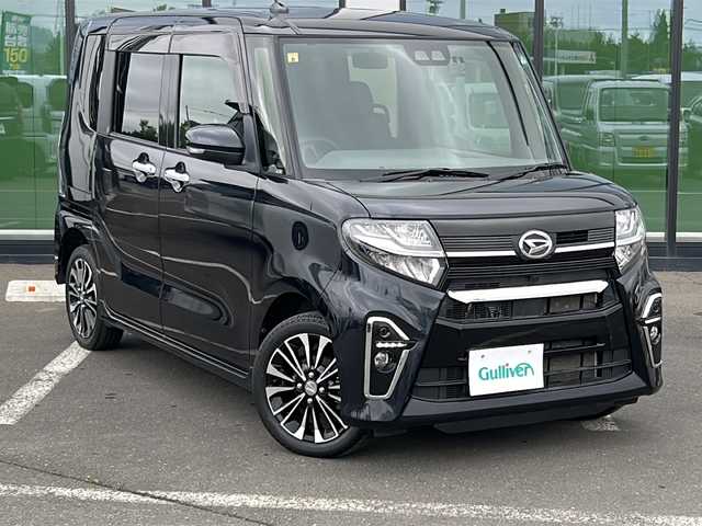 ダイハツ タント カスタム RS セレクション 道東・釧路十勝 2020(令2)年 6.4万km パールブラック ・４WD/・社外SDメモリナビ/（AM・FM・CD・DVD・BT・フルセグ）/・バックカメラ/・両側パワースライドドア/・レーダークルーズコントロール/・アイドリングストップ/・スマートキー/・プッシュスタート/・ドアバイザー/・純正フロアマット/・電動格納ミラー/・前席シートヒーター/・純正ETC/・純正エンジンスターター/・純正アルミホイール/・オートライト/・オートマチックハイビーム/・社外前後ドライブレコーダー
