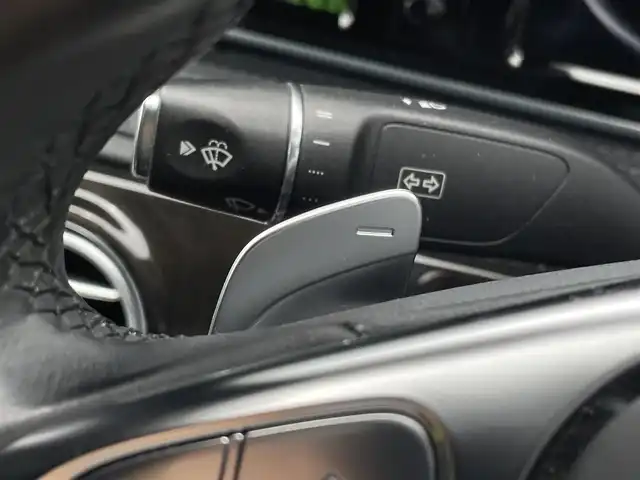 メルセデス・ベンツ Ｓ３００ ハイブリッド エクスクルーシブ 山梨県 2017(平29)年 10.9万km オブシディアンブラック 純正SDナビ/Bluetooth接続/フルセグTV/全方位カメラ/サンルーフ/ETC/全席シートヒーター/前席エアシート/前席パワーシート/ステアリングアシスト/レーンキープアシスト/クルーズコントロール/ステアリングスイッチ/純正19インチアルミホイール/スペアキー1本/取扱説明書