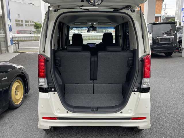 ホンダ Ｎ ＢＯＸ 2トーン カスタム ターボSSパッケージ 岐阜県 2014(平26)年 7.6万km プレミアムホワイトパール (株)IDOMが運営する【じしゃロン多治見店】の自社ローン専用車両になります。こちらは現金またはオートローンご利用時の価格です。自社ローンご希望の方は別途その旨お申付け下さい。/社外9インチナビ/　（Bluetooth/DVD/フルセグ）/クルーズコントロール/両側パワースライドドア/衝突軽減ブレーキ/バックカメラ/オートライト/フォグランプ/パドルシフト/ドライブレコーダー/ETC/社外グリル/社外テールランプ
