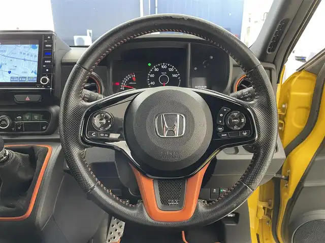 ホンダ Ｎ ＯＮＥ RS 滋賀県 2020(令2)年 5.6万km プレミアムイエローパールⅡ 純正8型ナビ/【Bluetooth/CD/DVD/フルセグTV】/6MT/バックカメラ/レーダークルーズコントロール/レーンキープアシスト/リアソナー/LEDヘッドライト/オートマチックハイビーム/D/Nシートヒーター/電動パーキングブレーキ/ビルトインETC2.0/衝突被害軽減ブレーキ/プッシュスタート/スマートキー
