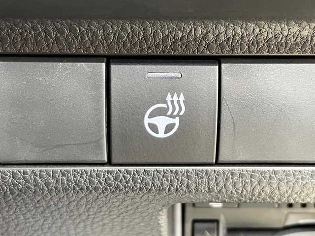 トヨタ ＲＡＶ４ G Zパッケージ 岩手県 2022(令4)年 4.6万km ホワイトパールクリスタルシャイン ４WD/モデリスタエアロ/パノラマムーンルーフ/パノラミックビューモニター/マルチテレインセレクト/ハンズフリーパワーバックドア/トヨタセーフティセンス/レーダークルーズコントロール/レーントレーシングアシスト/オートマチックハイビーム/プリクラッシュセーフティ/ロードサインアシスト/クリアランスソナー/横滑り防止装置/ダウンヒルアシスト/パワーシート/シートヒーター/シートベンチレーション/ステアリングヒーター/純正ディスプレイオーディオ/ETC2.0/LEDヘッドランプ/純正19インチアルミホイール
