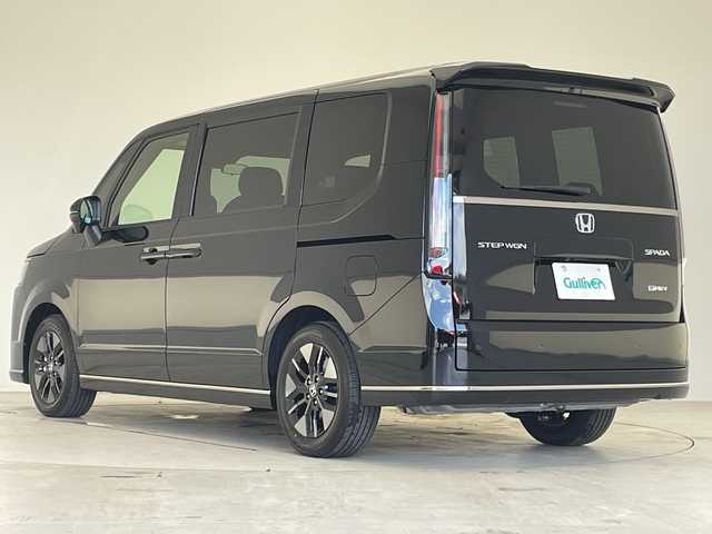 ホンダ ステップワゴン スパーダ eHEV 愛知県 2025(令7)年 0.1千km クリスタルブラックパール 登録済未使用車/純正11.4型SDナビ/両側パワースライドドア/レーダークルーズコントロール/バックカメラ/コーナーセンサー/純正アルミホイール/ブラインドスポットモニター/LEDヘッドライト/パドルシフト/リアオートエアコン/オートマチックハイビーム/衝突軽減システム/フルセグ/CD/DVD/Bluetooth/ステアリングスイッチ/スマートキー/プッシュスタート