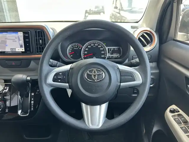 トヨタ パッソ モーダ 静岡県 2021(令3)年 1.6万km 緑 スマートアシスト/エクリプスナビ/バックカメラ/フルセグＴＶ/ＤＶＤ再生機能/ＢＴオーディオ/ＥＴＣ/ドアバイザー/ベンチシート/オートエアコン/プッシュスタート/スマートキー/パーキングセンサー/ＬＥＤヘッドライト