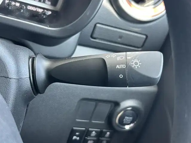 トヨタ パッソ モーダ 静岡県 2021(令3)年 1.6万km 緑 スマートアシスト/エクリプスナビ/バックカメラ/フルセグＴＶ/ＤＶＤ再生機能/ＢＴオーディオ/ＥＴＣ/ドアバイザー/ベンチシート/オートエアコン/プッシュスタート/スマートキー/パーキングセンサー/ＬＥＤヘッドライト
