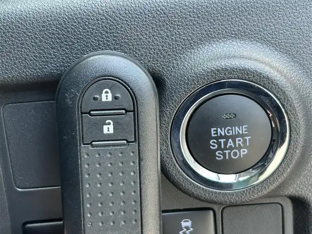 トヨタ パッソ モーダ 静岡県 2021(令3)年 1.6万km 緑 スマートアシスト/エクリプスナビ/バックカメラ/フルセグＴＶ/ＤＶＤ再生機能/ＢＴオーディオ/ＥＴＣ/ドアバイザー/ベンチシート/オートエアコン/プッシュスタート/スマートキー/パーキングセンサー/ＬＥＤヘッドライト