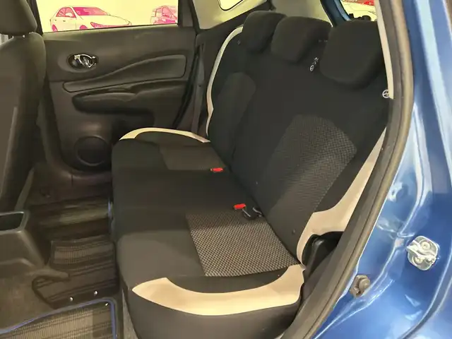 日産 ノート e－パワー X 埼玉県 2017(平29)年 2.4万km シャイニングブルー エマージェンシーブレーキ /純正メモリナビ/　　CD/DVD/BT/フルセグ/アラウンドビューモニター /LEDオートライト /ステアリングスイッチ /ETC