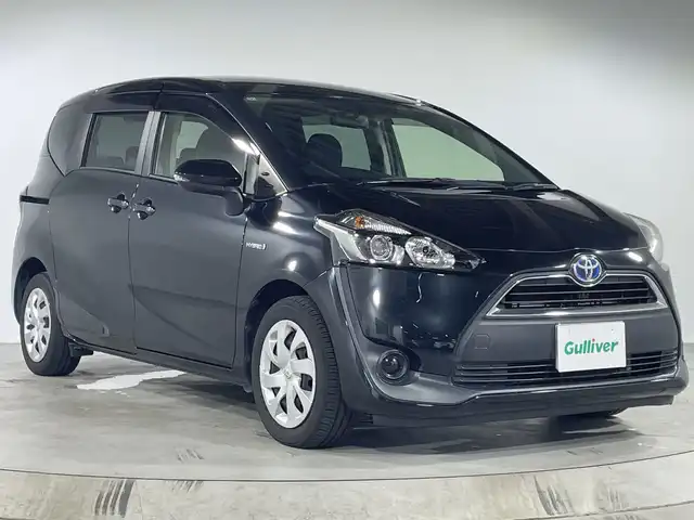 トヨタ シエンタ ハイブリッド X 千葉県 2017(平29)年 6.4万km ブラックマイカ 純正メモリナビ/Bluetooth/ドライブレコーダー/片側パワースライドドア/プッシュスタート/ETC/フルセグテレビ/純正フロアマット/バックカメラ