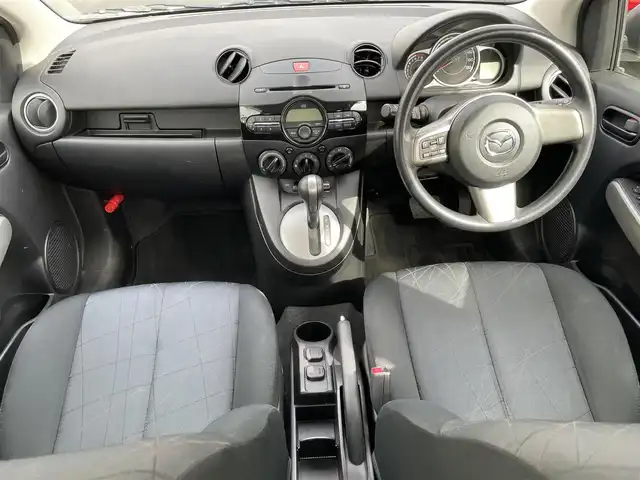 マツダ デミオ 13C 長野県 2014(平26)年 7.8万km アークティックホワイト 取扱説明書/保証書/リモコンキー/パワーウィンドウ/AM/FM/AUX/ドアバイザー/ETC/ハロゲンヘッドライト/純正フロアマット/ECO/スダッドレスタイヤ有