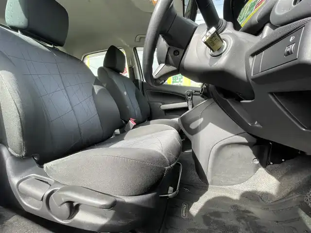 マツダ デミオ 13C 長野県 2014(平26)年 7.8万km アークティックホワイト 取扱説明書/保証書/リモコンキー/パワーウィンドウ/AM/FM/AUX/ドアバイザー/ETC/ハロゲンヘッドライト/純正フロアマット/ECO/スダッドレスタイヤ有