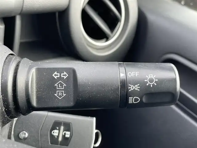 マツダ デミオ 13C 長野県 2014(平26)年 7.8万km アークティックホワイト 取扱説明書/保証書/リモコンキー/パワーウィンドウ/AM/FM/AUX/ドアバイザー/ETC/ハロゲンヘッドライト/純正フロアマット/ECO/スダッドレスタイヤ有