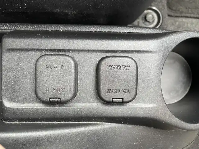 マツダ デミオ 13C 長野県 2014(平26)年 7.8万km アークティックホワイト 取扱説明書/保証書/リモコンキー/パワーウィンドウ/AM/FM/AUX/ドアバイザー/ETC/ハロゲンヘッドライト/純正フロアマット/ECO/スダッドレスタイヤ有