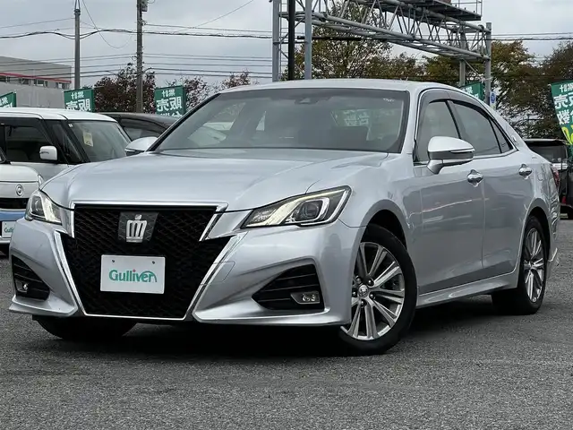 トヨタ クラウン アスリート S i－Four 道央・札幌 2016(平28)年 7万km シルバーM ４WD/純正SDナビ/AM/FM/BT/SD/CD/DVD/AUX/ワンセグ/トヨタセーフティセンス/衝突被害軽減ブレーキ/横滑り防止装置/レーダークルーズコントロール/レーンキープアシスト/クリアランスソナー/バックカメラ/全方位カメラ/パノラミックビューモニター/ビルトインETC/ドライブレコーダー/ECOMODE/SNOWMODE/SPORTMODE/前席パワーシート/革巻きステアリング/ステアリングリモコン/自動防眩ミラー/MTモード付AT/プッシュスタート/スマートキー/LEDヘッドライト/オートライト/オートマチックハイビーム/フォグランプ/電動格納ミラー/ヒーテッドドアミラー/ウィンカーミラー/純正フロアマット/ドアバイザー/スペアキー