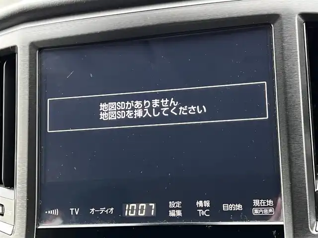 トヨタ クラウン アスリート S i－Four 道央・札幌 2016(平28)年 7万km シルバーM ４WD/純正SDナビ/AM/FM/BT/SD/CD/DVD/AUX/ワンセグ/トヨタセーフティセンス/衝突被害軽減ブレーキ/横滑り防止装置/レーダークルーズコントロール/レーンキープアシスト/クリアランスソナー/バックカメラ/全方位カメラ/パノラミックビューモニター/ビルトインETC/ドライブレコーダー/ECOMODE/SNOWMODE/SPORTMODE/前席パワーシート/革巻きステアリング/ステアリングリモコン/自動防眩ミラー/MTモード付AT/プッシュスタート/スマートキー/LEDヘッドライト/オートライト/オートマチックハイビーム/フォグランプ/電動格納ミラー/ヒーテッドドアミラー/ウィンカーミラー/純正フロアマット/ドアバイザー/スペアキー