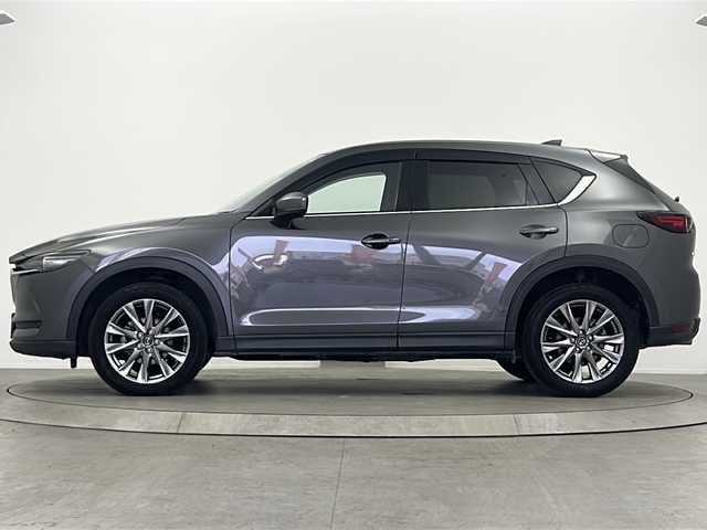 マツダ ＣＸ－５ XD エクスクルーシブモード 大阪府 2018(平30)年 4.8万km マシーングレープレミアムM 純正ナビ/・フルセグTV/・Bluetooth/・CD/DVD/・AppleCarPlay/BOSEサウンドシステム/ブラインドスポットモニター/レーダークルーズコントロール/衝突軽減システム/全方位カメラ/パワーバックドア/ヘッドアップディスプレイ(HUD)/エンジンスターター/茶レザーシート/シートベンチレーション/シートヒーター/ステアリングヒーター/電動パーキング/スマートキー