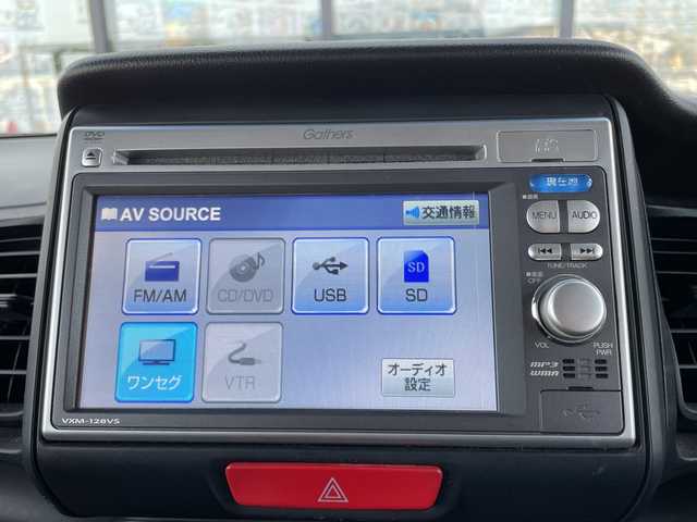 ホンダ Ｎ ＢＯＸ ＋ カスタム G 愛知県 2012(平24)年 7.7万km プレミアムホワイトパール 純正ナビ/(CD.DVD.TV.FM.AM.SD)/バックカメラ/両側スライドドア/横滑り防止装置/ETC/フォグランプ/オートライト/ウィンカーミラー/電動格納ミラー/禁煙車/プッシュスタート/スマートキー/フロアマット/ドアバイザー/スペアキー/取扱説明書/保証書