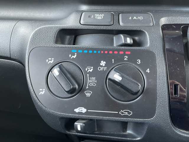 ホンダ Ｎ ＢＯＸ ＋ カスタム G 愛知県 2012(平24)年 7.7万km プレミアムホワイトパール 純正ナビ/(CD.DVD.TV.FM.AM.SD)/バックカメラ/両側スライドドア/横滑り防止装置/ETC/フォグランプ/オートライト/ウィンカーミラー/電動格納ミラー/禁煙車/プッシュスタート/スマートキー/フロアマット/ドアバイザー/スペアキー/取扱説明書/保証書