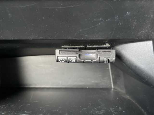 ホンダ Ｎ ＢＯＸ ＋ カスタム G 愛知県 2012(平24)年 7.7万km プレミアムホワイトパール 純正ナビ/(CD.DVD.TV.FM.AM.SD)/バックカメラ/両側スライドドア/横滑り防止装置/ETC/フォグランプ/オートライト/ウィンカーミラー/電動格納ミラー/禁煙車/プッシュスタート/スマートキー/フロアマット/ドアバイザー/スペアキー/取扱説明書/保証書