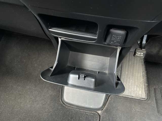 ホンダ Ｎ ＢＯＸ ＋ カスタム G 愛知県 2012(平24)年 7.7万km プレミアムホワイトパール 純正ナビ/(CD.DVD.TV.FM.AM.SD)/バックカメラ/両側スライドドア/横滑り防止装置/ETC/フォグランプ/オートライト/ウィンカーミラー/電動格納ミラー/禁煙車/プッシュスタート/スマートキー/フロアマット/ドアバイザー/スペアキー/取扱説明書/保証書