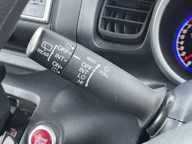 ホンダ Ｎ ＢＯＸ ＋ カスタム G 愛知県 2012(平24)年 7.7万km プレミアムホワイトパール 純正ナビ/(CD.DVD.TV.FM.AM.SD)/バックカメラ/両側スライドドア/横滑り防止装置/ETC/フォグランプ/オートライト/ウィンカーミラー/電動格納ミラー/禁煙車/プッシュスタート/スマートキー/フロアマット/ドアバイザー/スペアキー/取扱説明書/保証書