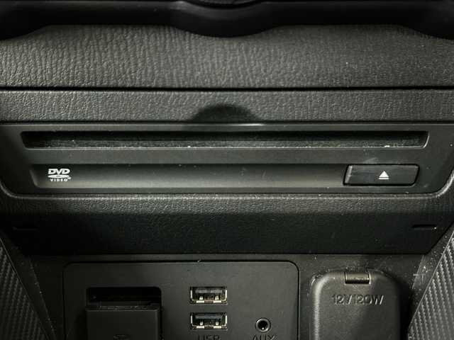 マツダ デミオ 13S 神奈川県 2015(平27)年 4.6万km スモーキーローズマイカ 純正7インチナビ/(Bluetooth/DVD/CD/AM/FM)/衝突被害軽減システム/横滑り防止装置/ETC/アイドリングストップ/LEDヘッドライト/オートライト/ウィンカーミラー/電動格納ミラー/純正15インチAW/プッシュスタート/スマートキー/フロアマット/スペアキー/取扱説明書/保証書