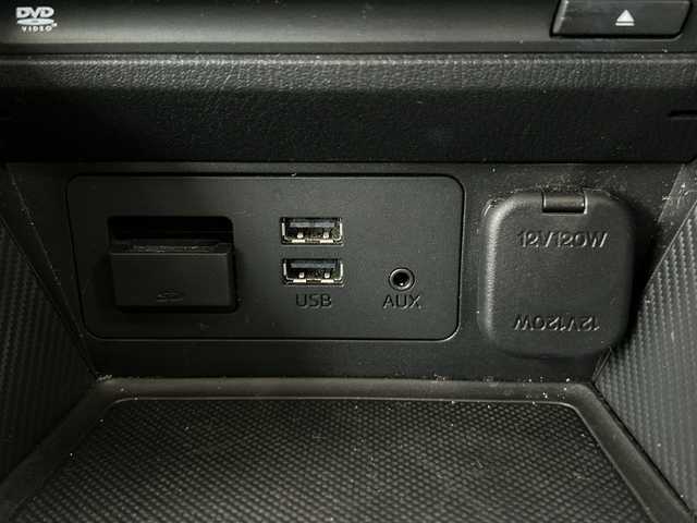 マツダ デミオ 13S 神奈川県 2015(平27)年 4.6万km スモーキーローズマイカ 純正7インチナビ/(Bluetooth/DVD/CD/AM/FM)/衝突被害軽減システム/横滑り防止装置/ETC/アイドリングストップ/LEDヘッドライト/オートライト/ウィンカーミラー/電動格納ミラー/純正15インチAW/プッシュスタート/スマートキー/フロアマット/スペアキー/取扱説明書/保証書