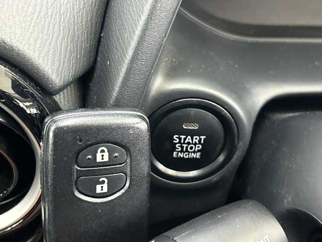 マツダ デミオ 13S 神奈川県 2015(平27)年 4.6万km スモーキーローズマイカ 純正7インチナビ/(Bluetooth/DVD/CD/AM/FM)/衝突被害軽減システム/横滑り防止装置/ETC/アイドリングストップ/LEDヘッドライト/オートライト/ウィンカーミラー/電動格納ミラー/純正15インチAW/プッシュスタート/スマートキー/フロアマット/スペアキー/取扱説明書/保証書