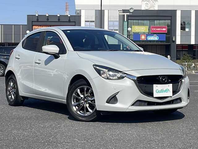 マツダ デミオ 13S ノーブルクリムゾン 千葉県 2017(平29)年 6.7万km セラミックM 純正SDナビ/フルセグTV/Bluetooth/CD/DVD/USB×２/バックカメラ/アラウンドビューモニター/ヘッドアップディスプレイ/レーダークルーズコントロール/衝突被害軽減ブレーキ/レーンキープアシスト/クリアランスソナー前後/LEDヘッドライト/前席シートヒーター/ETC/スマートキー/エンジンプッシュスタート/純正15インチアルミホイール/純正フロアマット