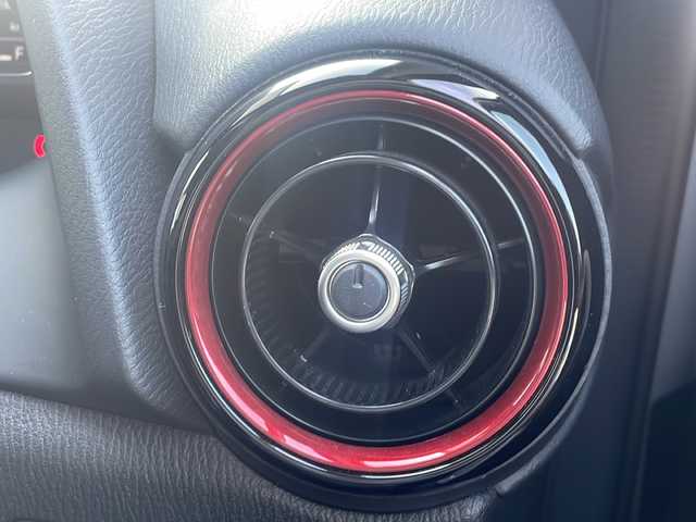 マツダ デミオ 13S ノーブルクリムゾン 千葉県 2017(平29)年 6.7万km セラミックM 純正SDナビ/フルセグTV/Bluetooth/CD/DVD/USB×２/バックカメラ/アラウンドビューモニター/ヘッドアップディスプレイ/レーダークルーズコントロール/衝突被害軽減ブレーキ/レーンキープアシスト/クリアランスソナー前後/LEDヘッドライト/前席シートヒーター/ETC/スマートキー/エンジンプッシュスタート/純正15インチアルミホイール/純正フロアマット