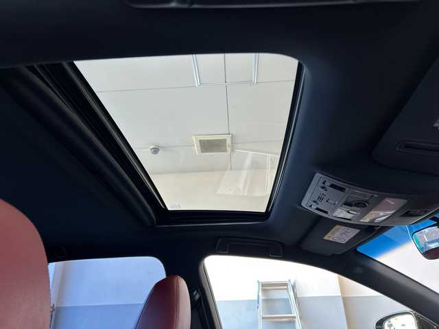 レクサス ＧＳ 300h Fスポーツ 栃木県 2017(平29)年 6万km グラファイトブラックガラスフレーク 純正SDナビ/・Bluetooth CD DVD/・TV フルセグ/・バックカメラ/電動ガラスサンルーフ/オプションエアロ/Fスポーツ専用赤革シート/パワーシート/シートヒーター/シートクーラー/ウェルカムライト/追従式クルーズコントロール/パドルシフト/純正ドライブレコーダー/ETC2.0/衝突被害軽減システム/コーナーセンサー/BSM/レーンキープアシスト/LEDヘッドライト