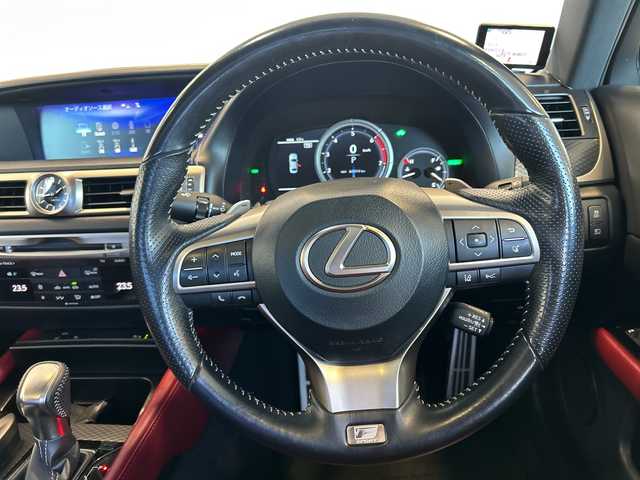 レクサス ＧＳ 300h Fスポーツ 栃木県 2017(平29)年 6万km グラファイトブラックガラスフレーク 純正SDナビ/・Bluetooth CD DVD/・TV フルセグ/・バックカメラ/電動ガラスサンルーフ/オプションエアロ/Fスポーツ専用赤革シート/パワーシート/シートヒーター/シートクーラー/ウェルカムライト/追従式クルーズコントロール/パドルシフト/純正ドライブレコーダー/ETC2.0/衝突被害軽減システム/コーナーセンサー/BSM/レーンキープアシスト/LEDヘッドライト
