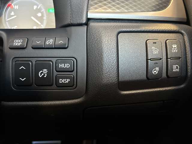 レクサス ＧＳ 300h Fスポーツ 栃木県 2017(平29)年 6万km グラファイトブラックガラスフレーク 純正SDナビ/・Bluetooth CD DVD/・TV フルセグ/・バックカメラ/電動ガラスサンルーフ/オプションエアロ/Fスポーツ専用赤革シート/パワーシート/シートヒーター/シートクーラー/ウェルカムライト/追従式クルーズコントロール/パドルシフト/純正ドライブレコーダー/ETC2.0/衝突被害軽減システム/コーナーセンサー/BSM/レーンキープアシスト/LEDヘッドライト