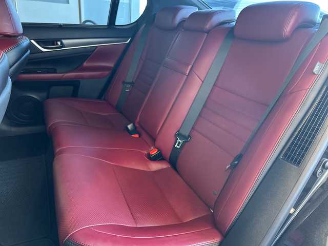 レクサス ＧＳ 300h Fスポーツ 栃木県 2017(平29)年 6万km グラファイトブラックガラスフレーク 純正SDナビ/・Bluetooth CD DVD/・TV フルセグ/・バックカメラ/電動ガラスサンルーフ/オプションエアロ/Fスポーツ専用赤革シート/パワーシート/シートヒーター/シートクーラー/ウェルカムライト/追従式クルーズコントロール/パドルシフト/純正ドライブレコーダー/ETC2.0/衝突被害軽減システム/コーナーセンサー/BSM/レーンキープアシスト/LEDヘッドライト