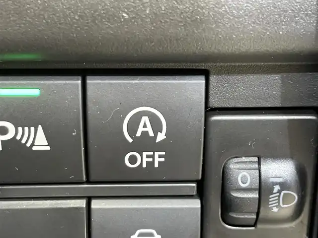 スズキ ソリオ HV MG 岩手県 2025(令7)年 1.6万km スターシルバーメタリック ４WD/スズキセーフティサポート/デュアルセンサーブレーキサポート２/車線逸脱抑制機能/アダプティブクルーズコントロール/車線維持支援機能/標識認識機能/先行車・青信号発信お知らせ/誤発進抑制機能/低速時ブレーキアシスト/パーキングセンサー/横滑り防止装置/アイドリングストップ/オートライト/ヘッドライトレベライザー/助手席アンダーボックス/社外ナビ/ワンセグTV/15インチスチールホイール/純正ホイールキャップ